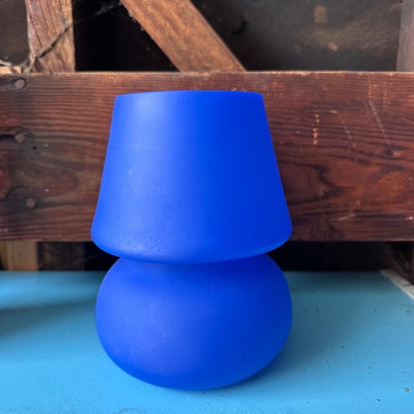 URBAN OUTFITTERS Ansel Table Lamp In Blue - Picture 1 of 4